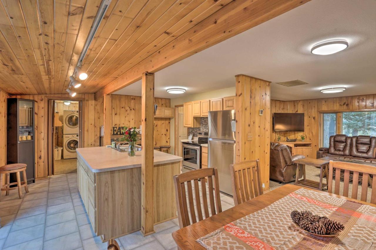 Rustic Spearfish Cabin On 12-Acre Trout Farm Kültér fotó