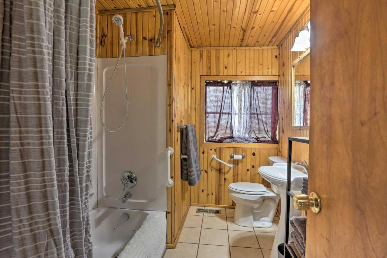 Rustic Spearfish Cabin On 12-Acre Trout Farm Kültér fotó
